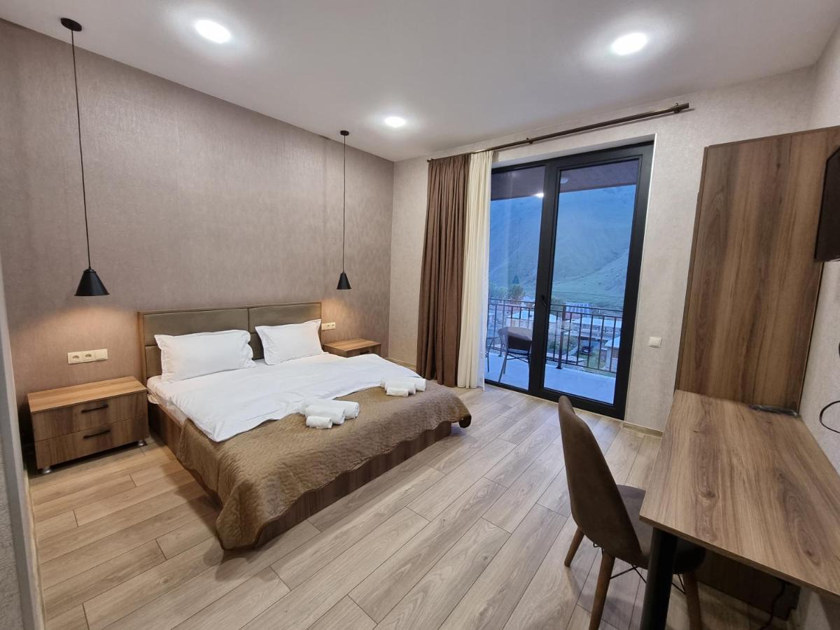 Hotel Sweet Night كازباجي المظهر الخارجي الصورة